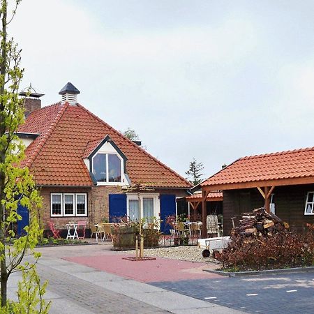 Wijngaard Saalhof Acomodação com café da manhã Wognum Exterior foto